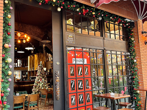 The Hendon Pub-地拉那必去景点