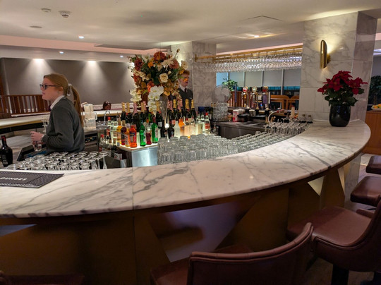 No1 Lounge - Gatwick North-霍利必去景点