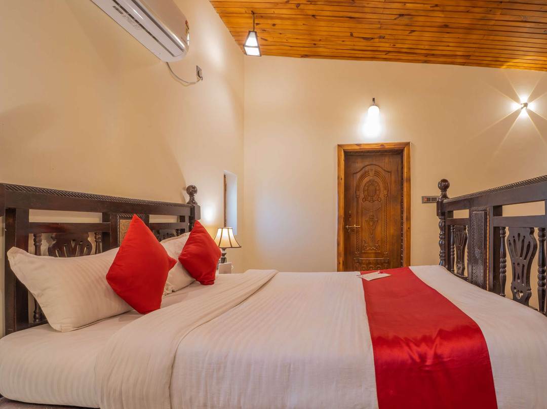 Hotel Shahi Palace主图