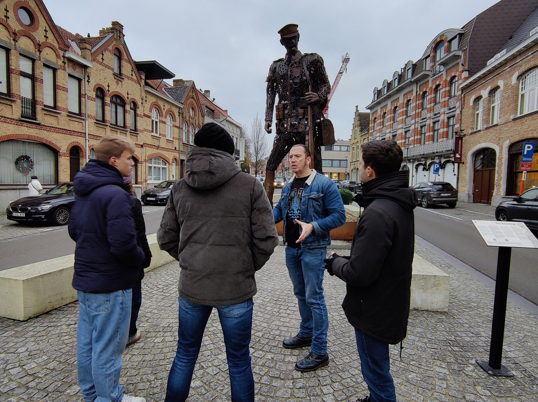 Cruising Along the Frontline-伊普尔必去景点