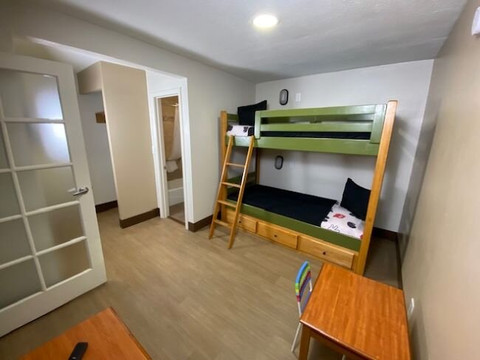 阿纳海姆斯坦福套房酒店主图