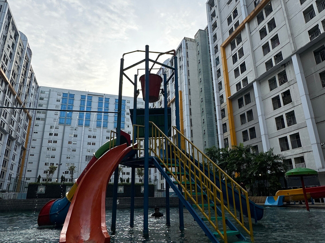 Vega Hotel Gading Serpong主图