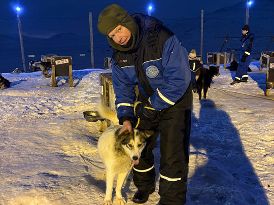 Green Dog Svalbard-朗伊尔城必去景点
