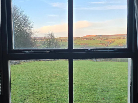 The Fleece Countryside Inn主图