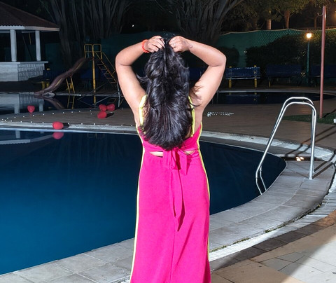 名流俱乐部酒店主图