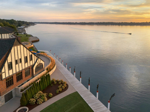 Saint Clair酒店住宿-The St. Clair Inn