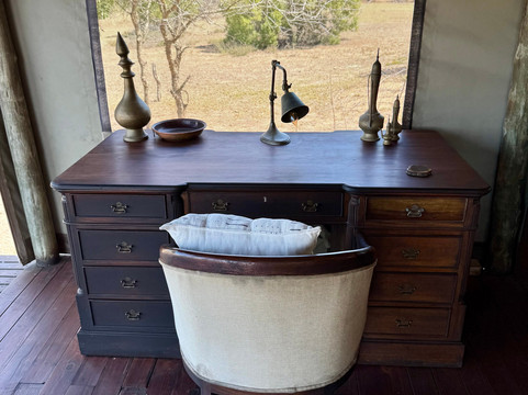 丛林漫步之旅酒店主图