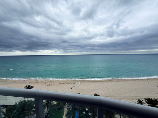 Marenas Beach Resort主图