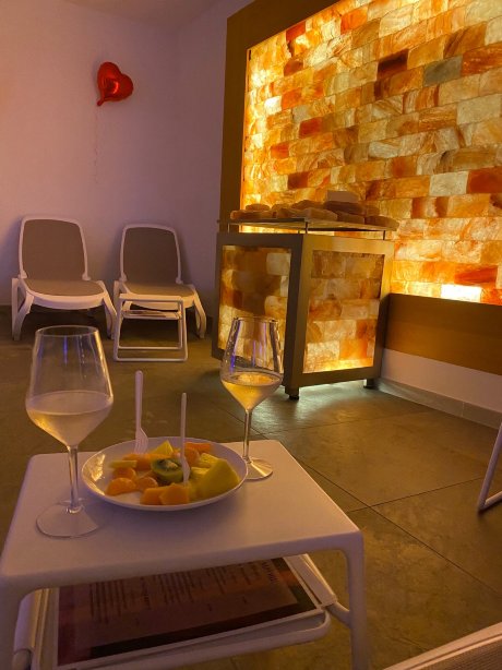 萨利纳酒店-官方