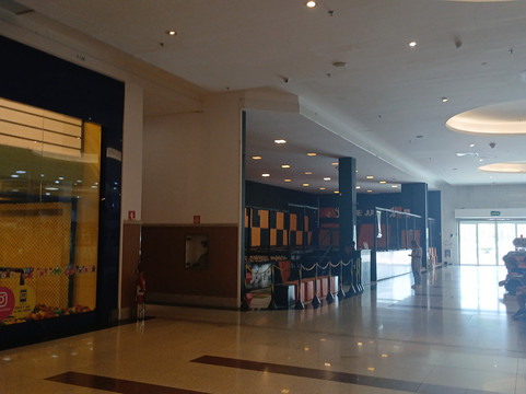Shopping Avenida 28-Campos dos Goytacazes必去景点