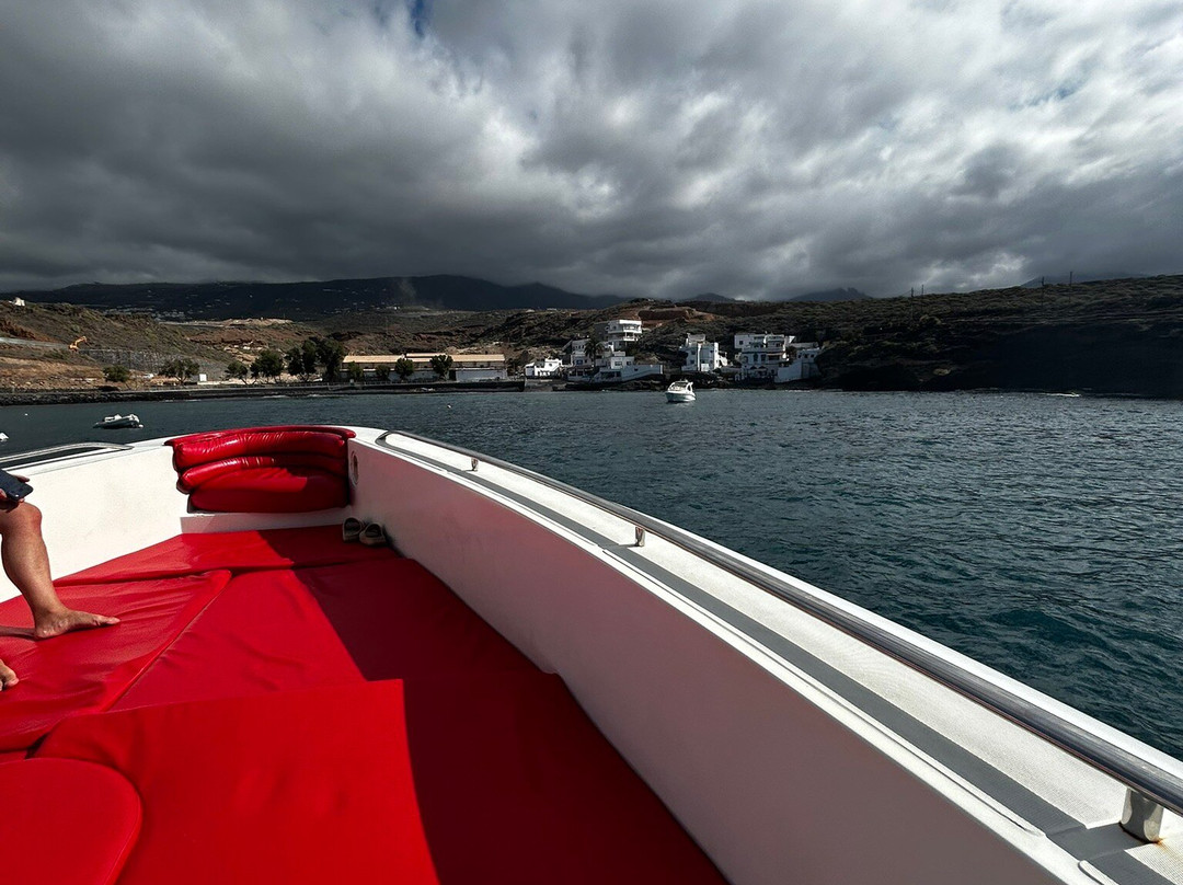 Opera 60 Luxury Charters-奥德杰海岸必去景点