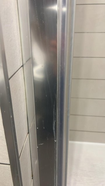 林克124号酒店-浴室