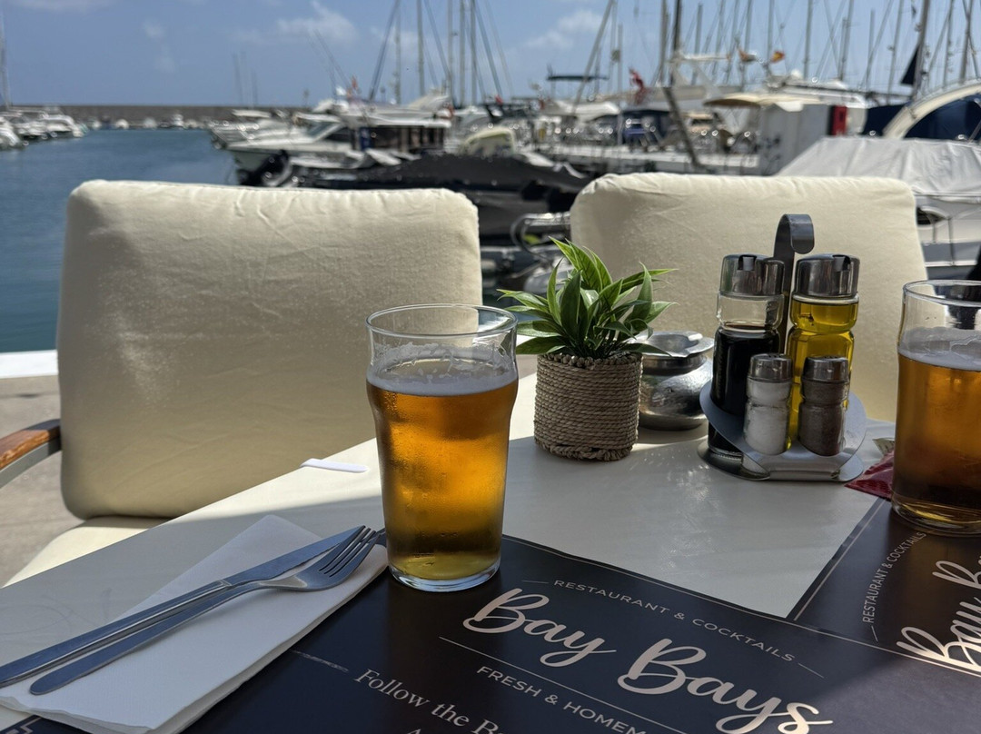 Bay Bays Grill House & Bar