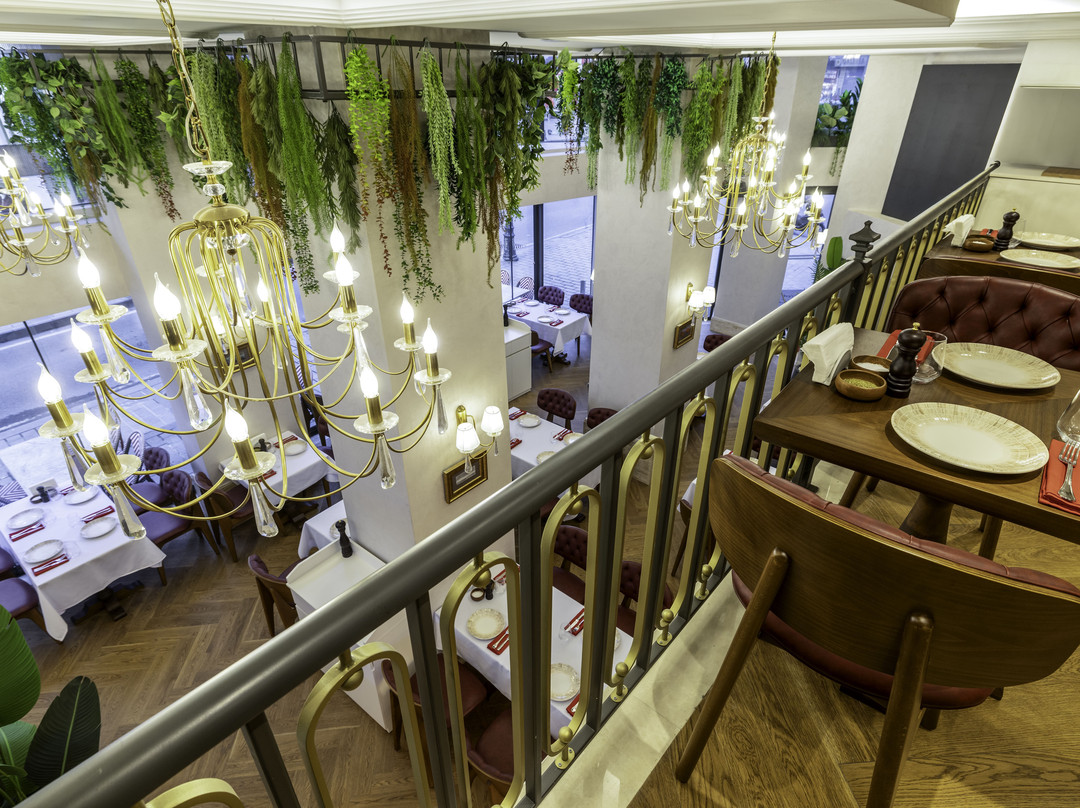 Zalel Kebab Steak House