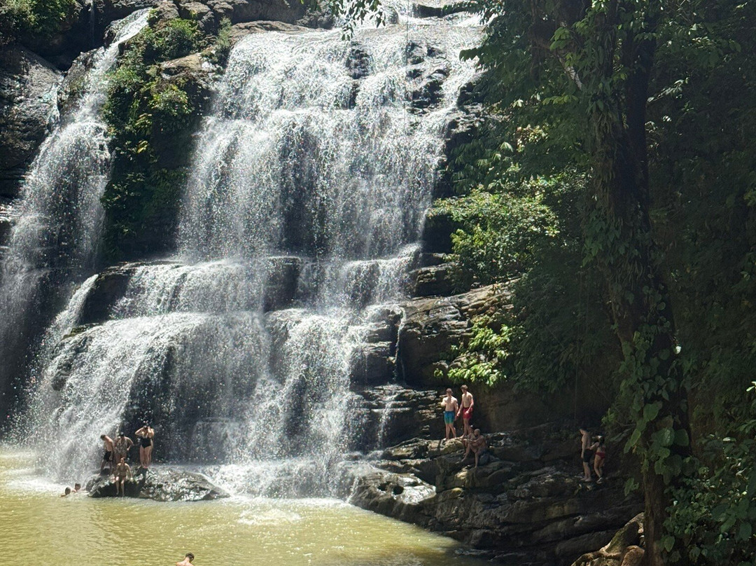 Nauyaca Waterfalls-Baru必去景点