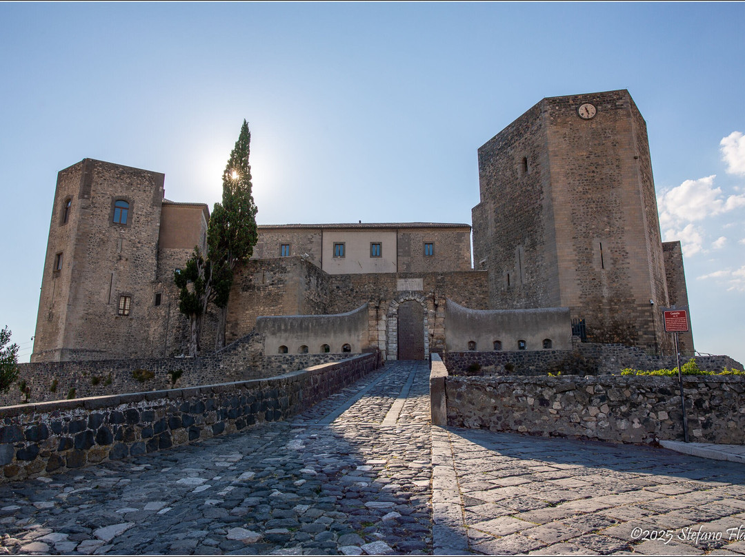 Melfi Castle-Melfi必去景点