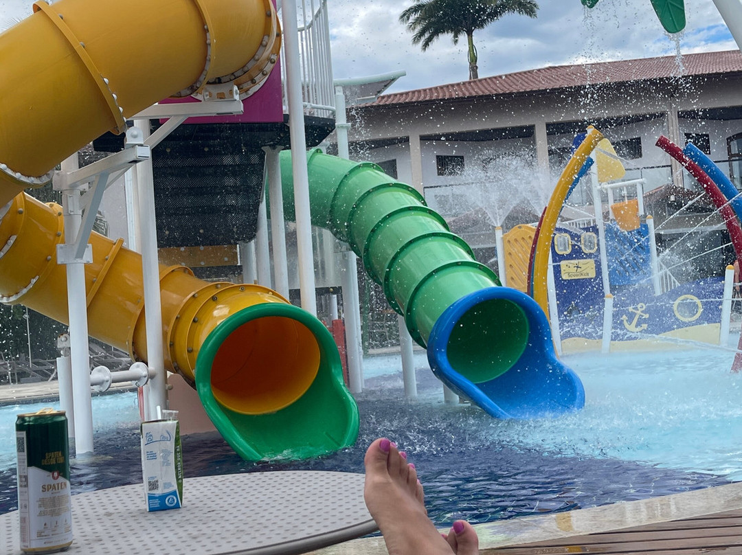 马尔塞尔海滩酒店主图