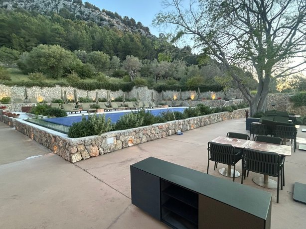 桑布鲁尔水疗酒店-旅行者