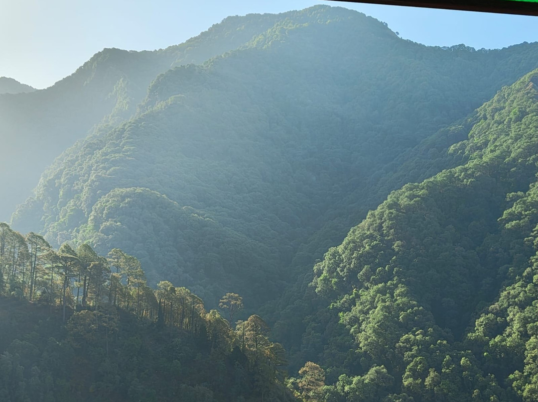 坡贡特胜地主图