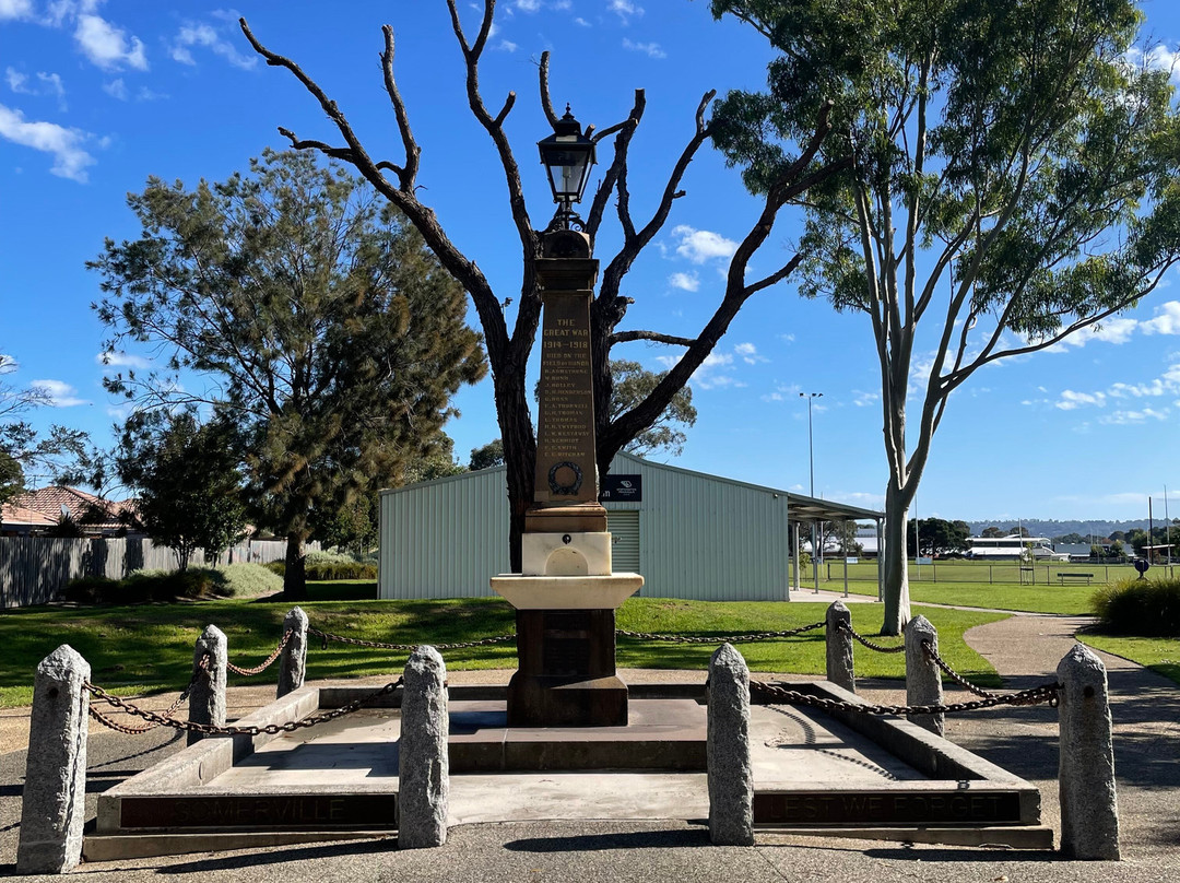 Somerville War Memorial-Somerville必去景点