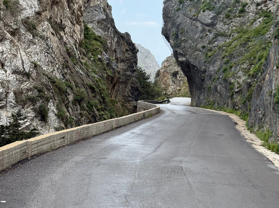 Kotsifou Canyon-雷斯蒙必去景点