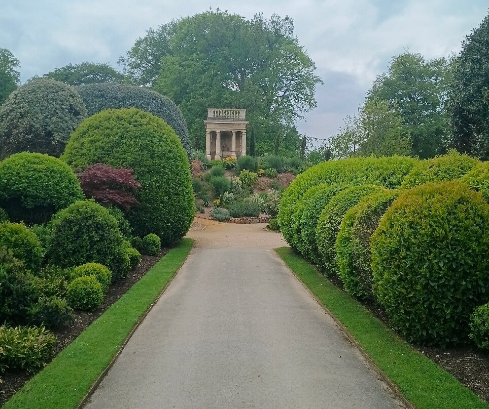 Brodsworth Hall and Gardens-唐克斯特必去景点