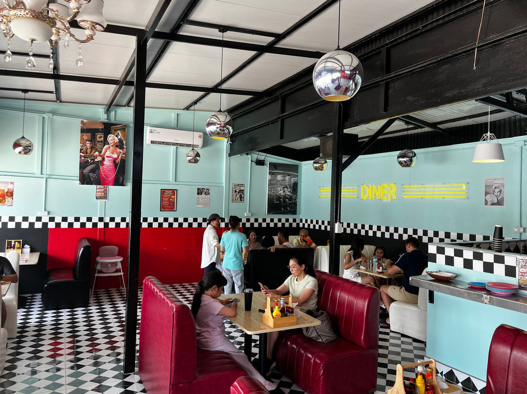 Pinup Burger