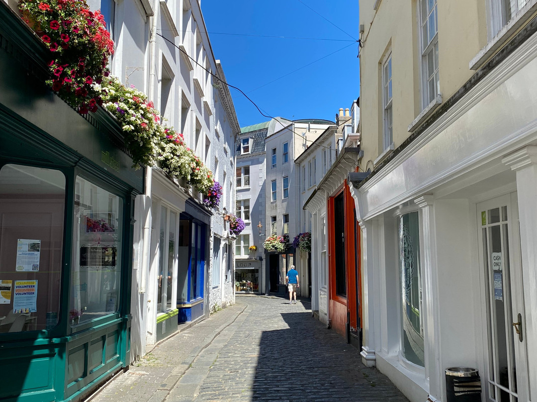 Art for Guernsey-St Peter Port必去景点