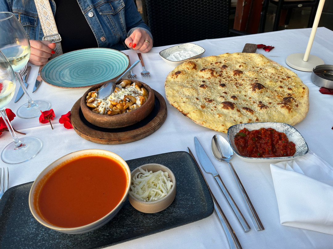 Thyma Restaurant