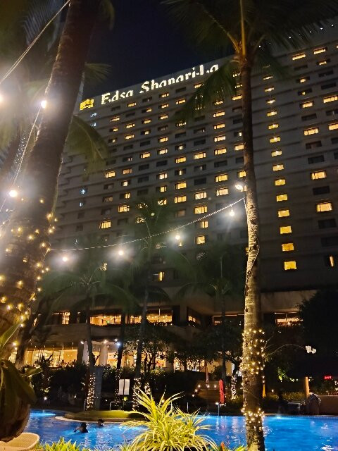 马尼拉艾莎香格里拉大酒店主图