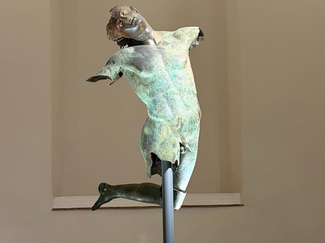 Museo del Satiro Danzante-马扎拉－德尔瓦洛必去景点