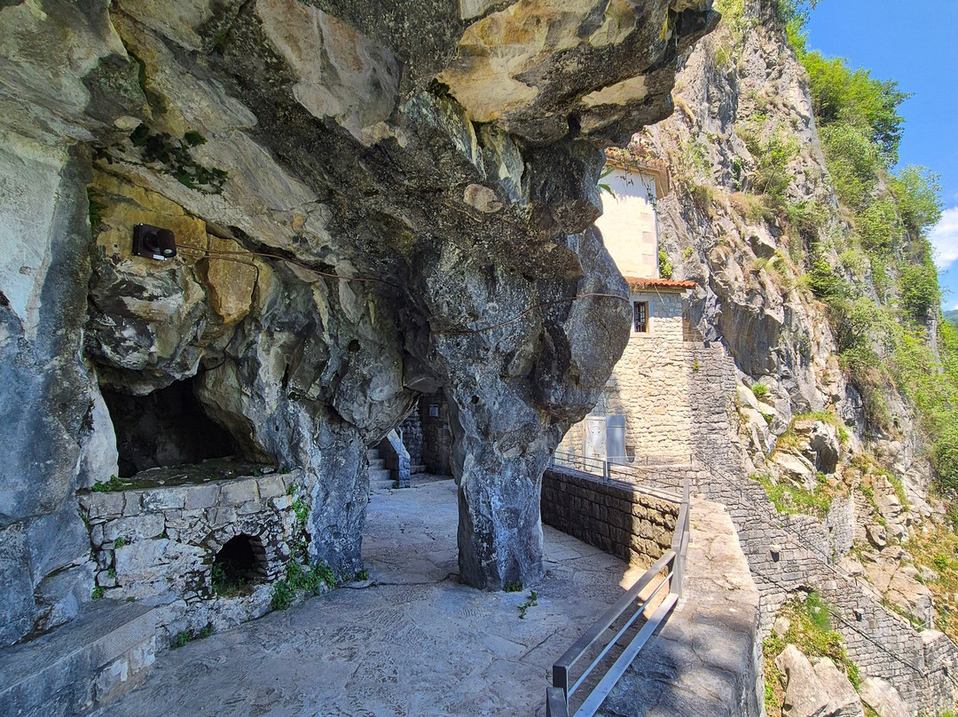 Grotta di San Giovanni d'Antro-Pulfero必去景点