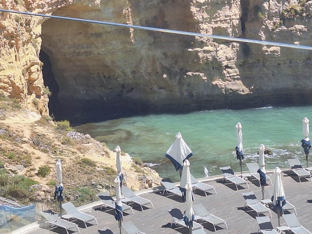 Praia do Carvoeiro-卡沃埃罗必去景点