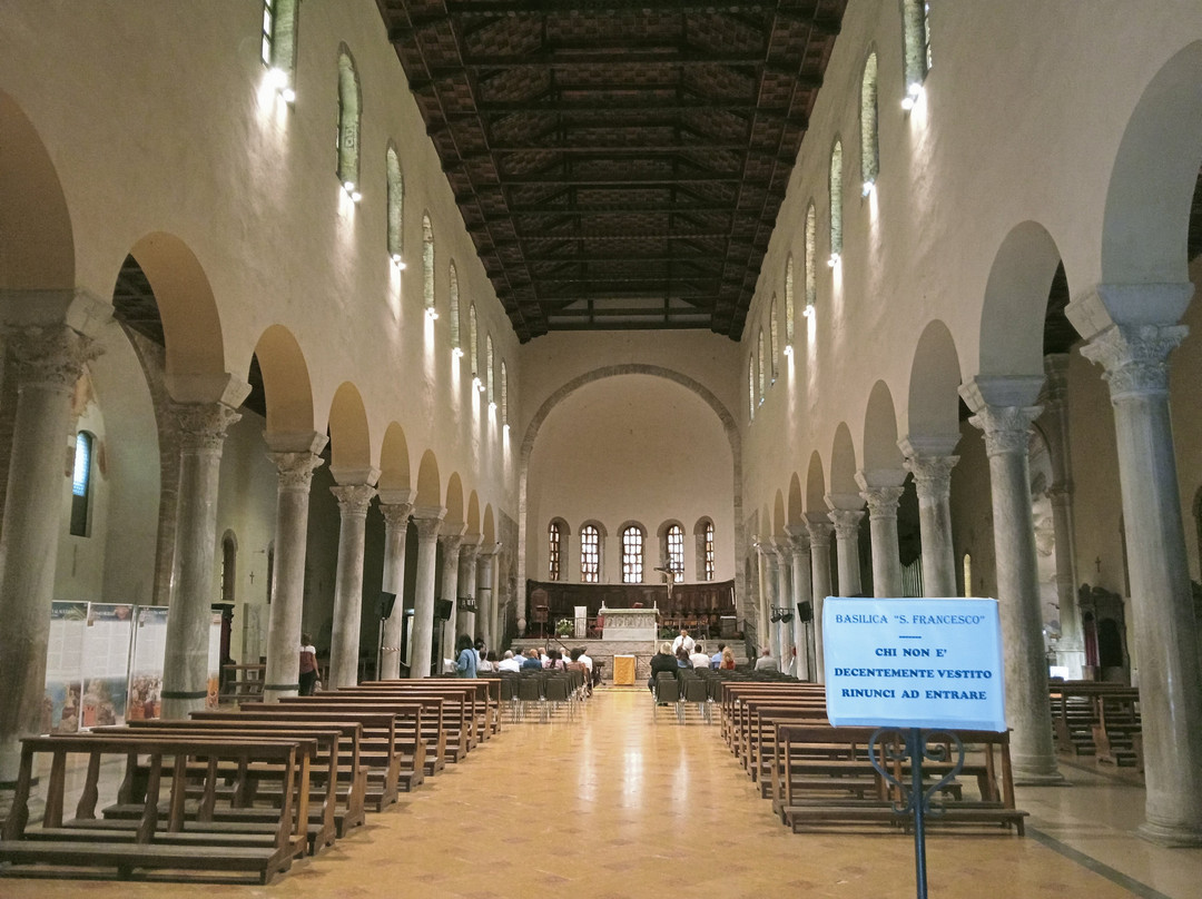 Basilica di San Francesco-拉韦纳必去景点