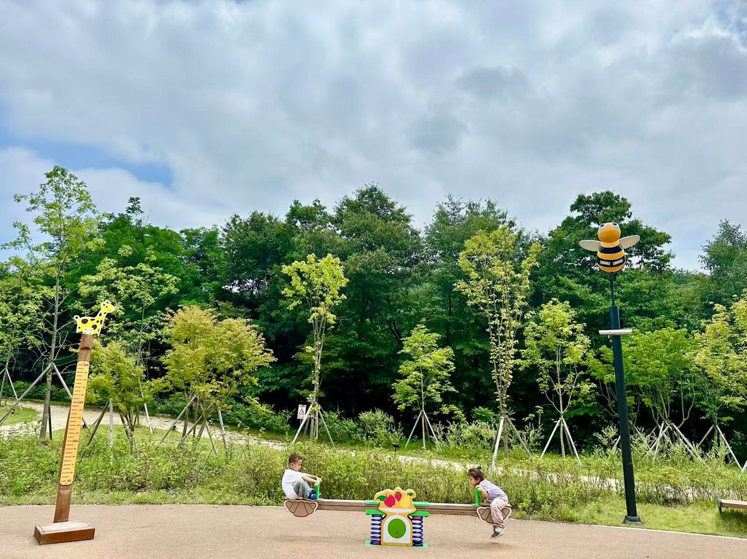 Suraksan Youwonji-南杨州市必去景点