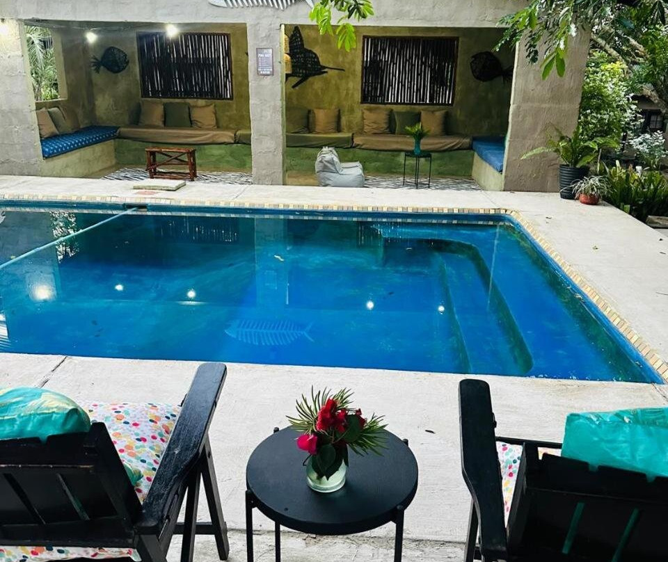 Emoyeni Eco Lodge