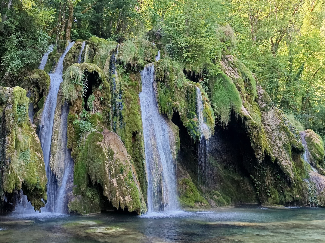 La Cascade des Tufs-Les Planches-pres-Arbois必去景点