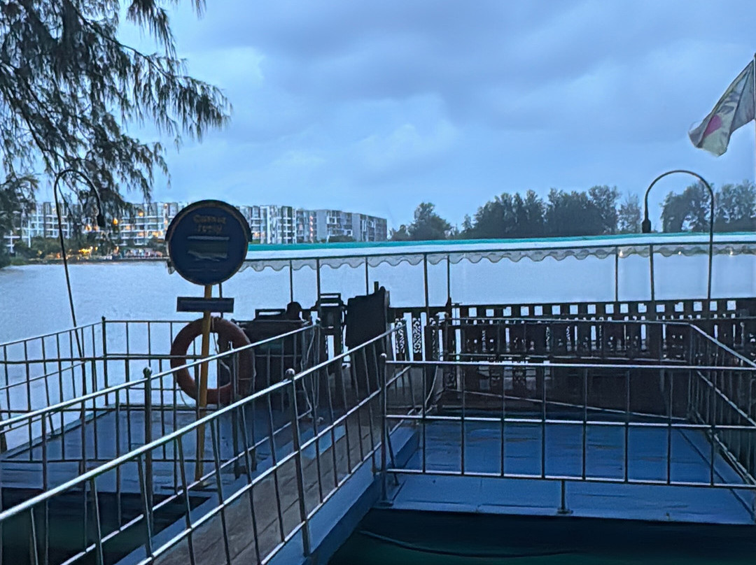 普吉岛悦梿酒店主图