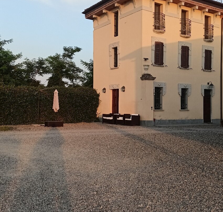 莫利内托家庭旅馆主图