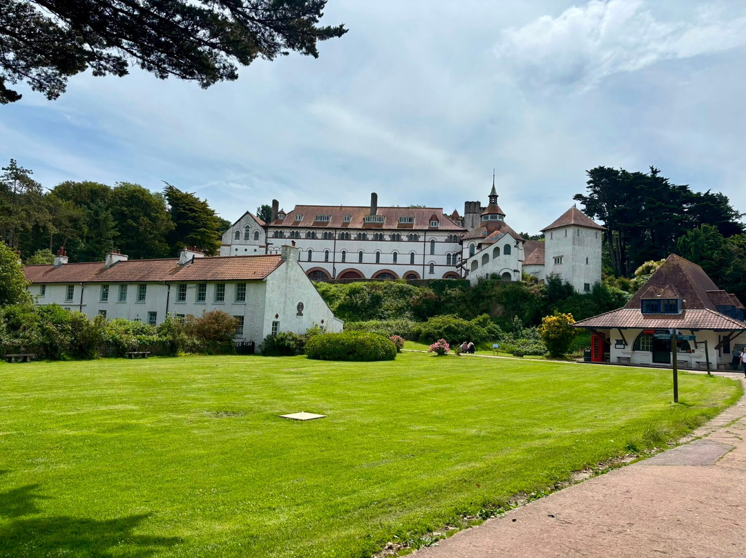 Caldey Abbey-Caldey Island必去景点