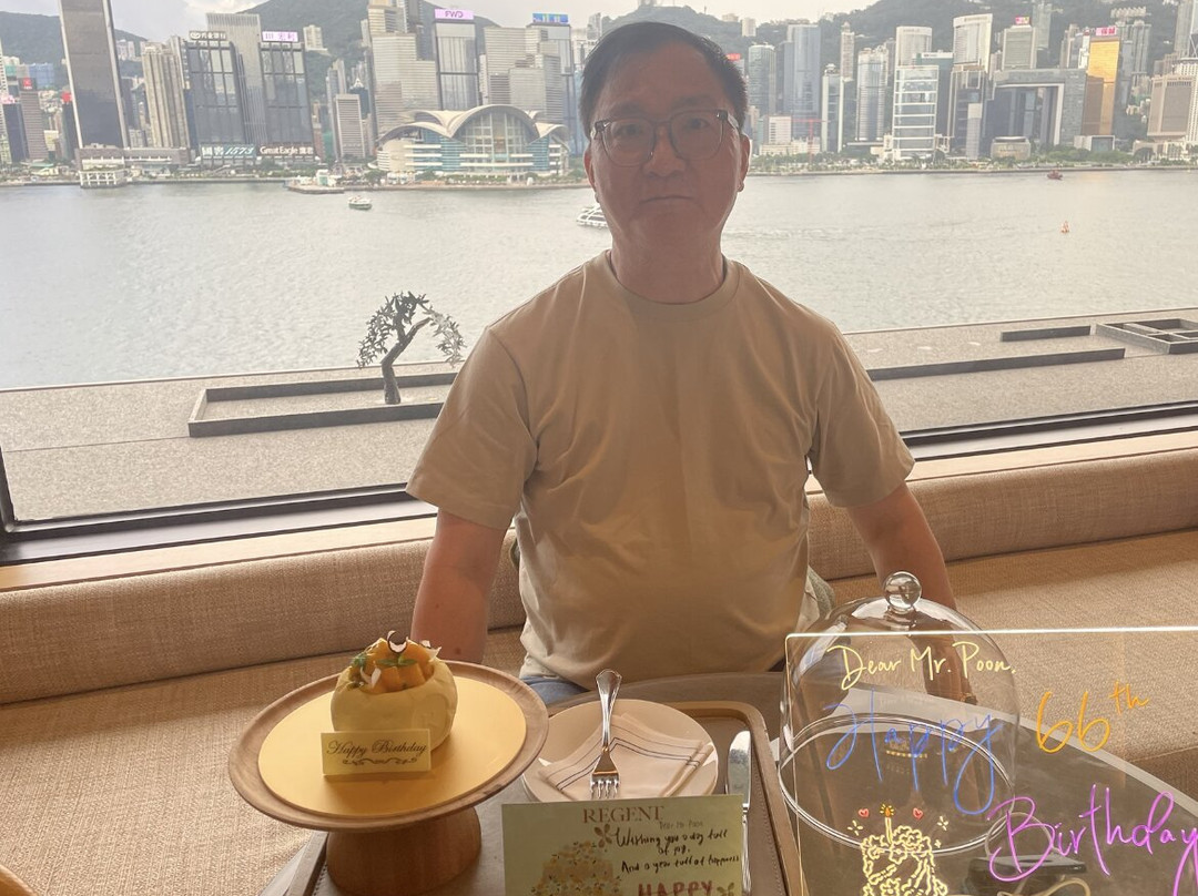 摄政公寓海滩酒店主图
