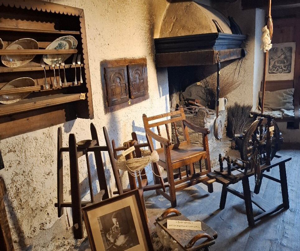 La Vieille Maison Traditionnelle-Saint-Veran必去景点