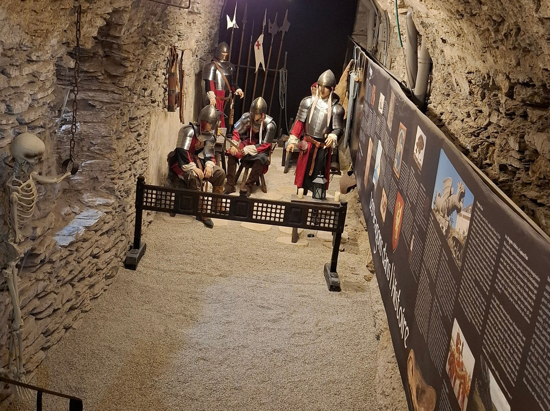 Chateau de Belcastel-Belcastel必去景点