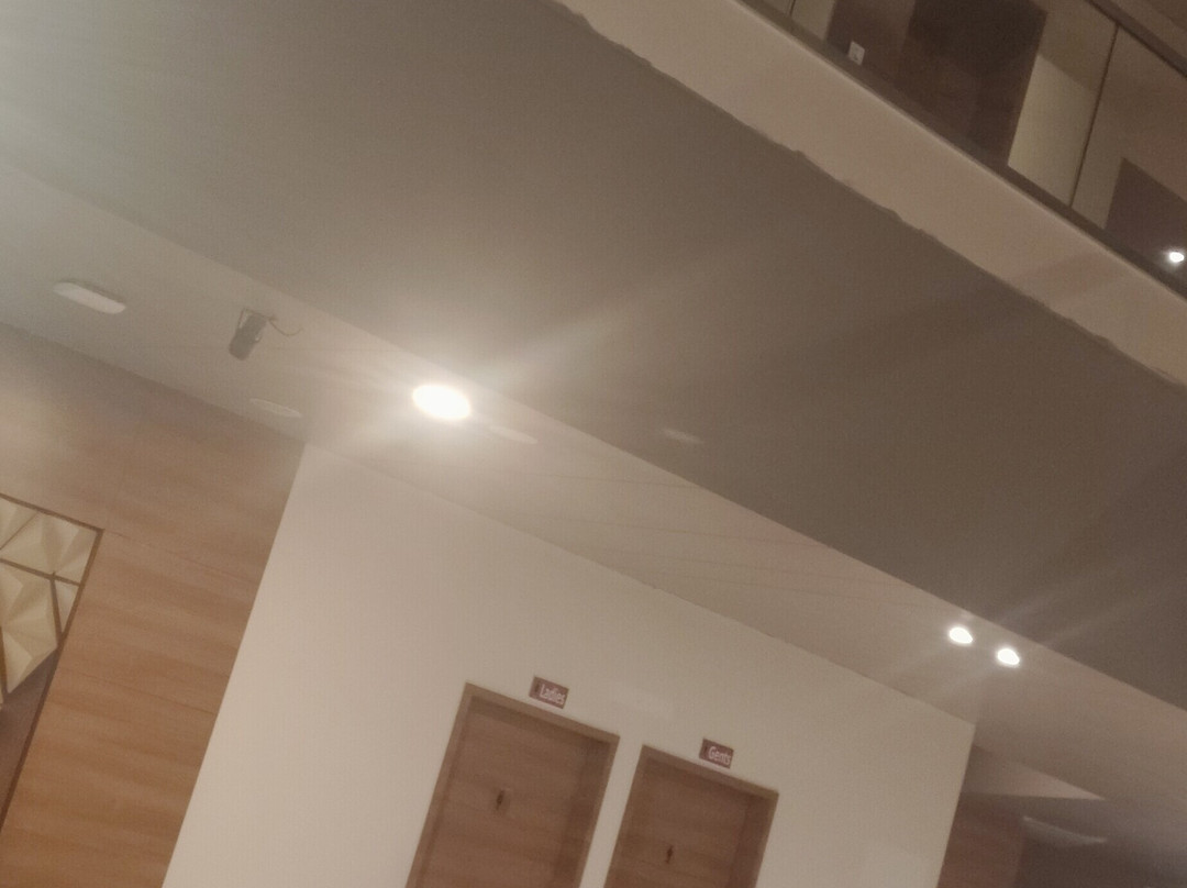 索纳特盖特威酒店主图