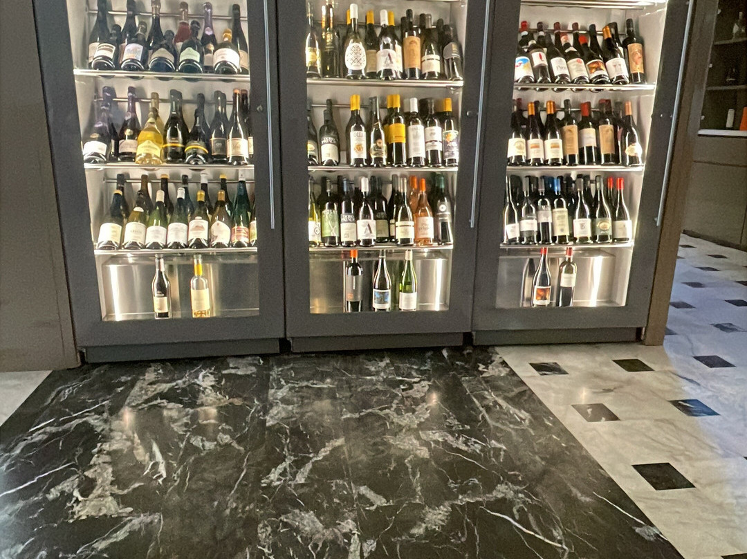 弗兰兹酒店主图