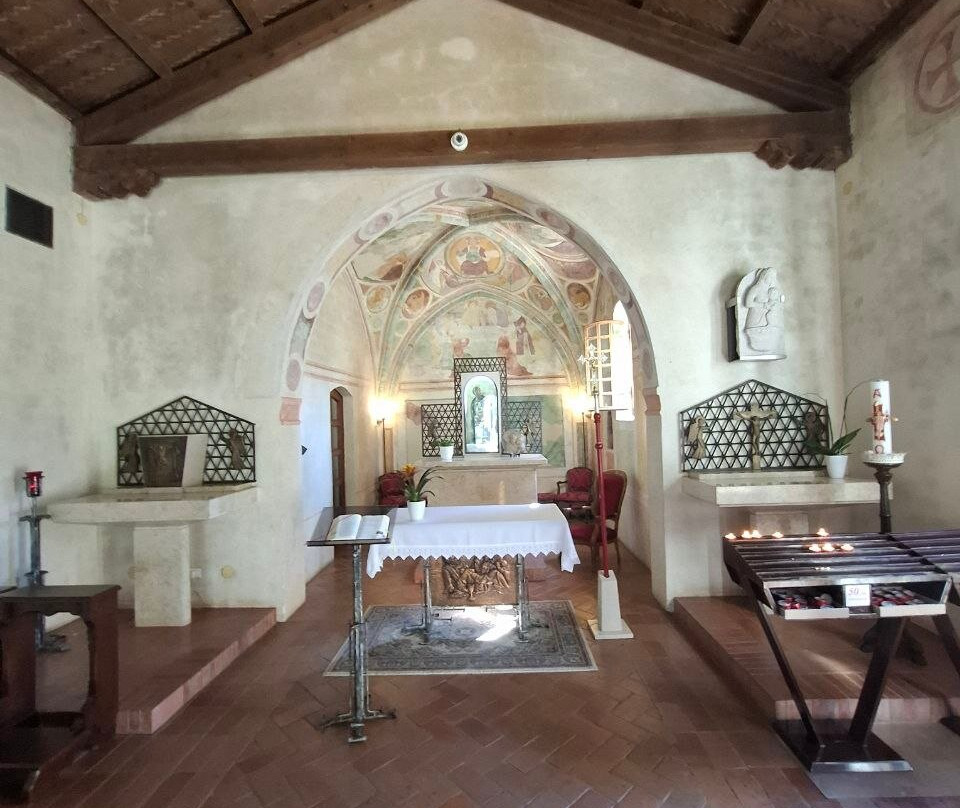 Chiesa di Santa Maria del Mare-利尼亚诺萨比亚多罗必去景点