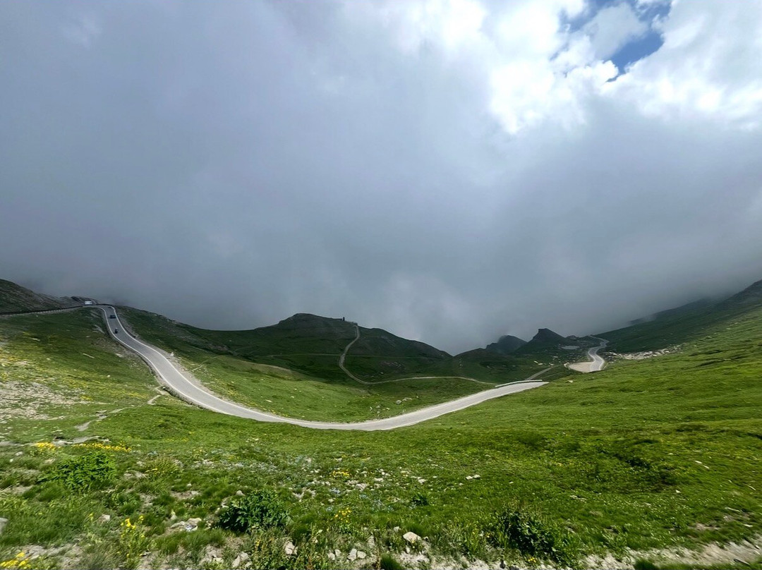 Colle dell'Agnello-Pontechianale必去景点