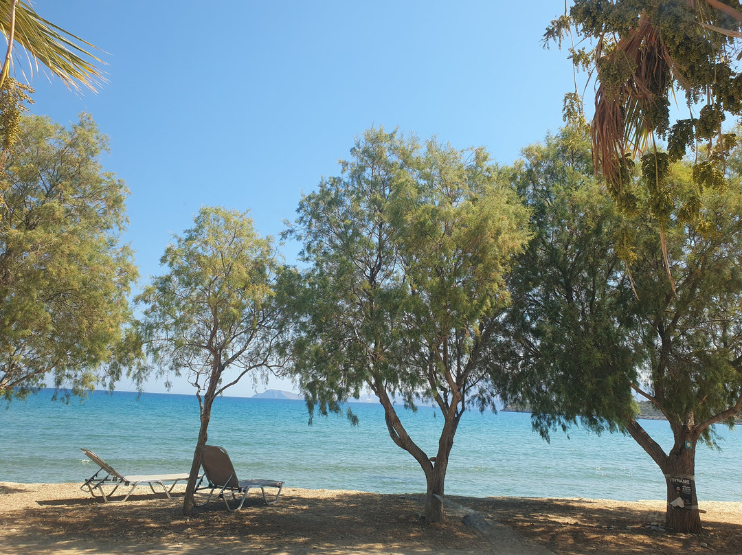 Karavostási Beach-Istron必去景点