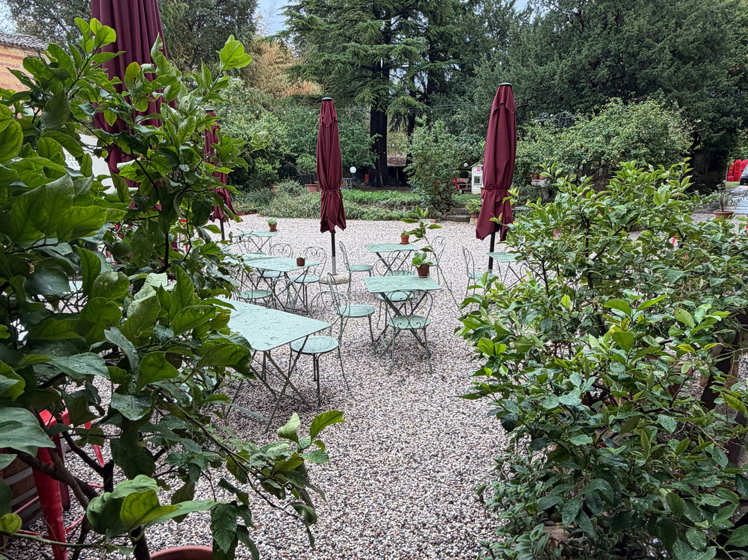 Villa Calicantus-Calmasino必去景点