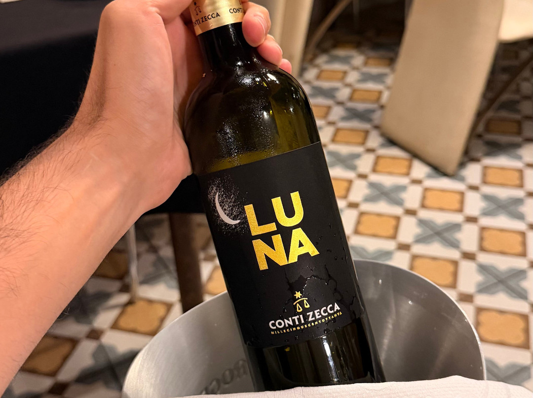 Racina Wine Bistro